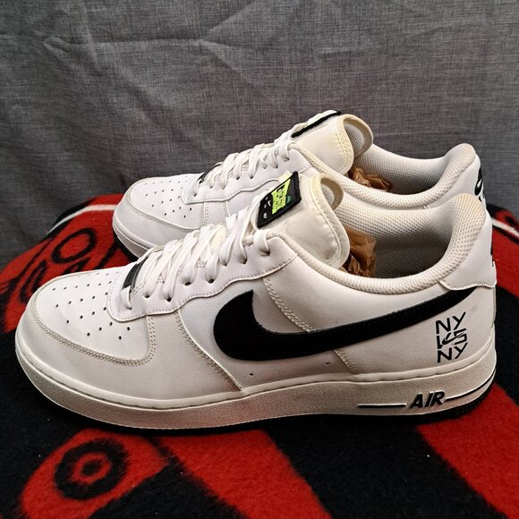 %Nike Air Force 1 Low NY Vs. NY White Black Size 12 Men / A 19